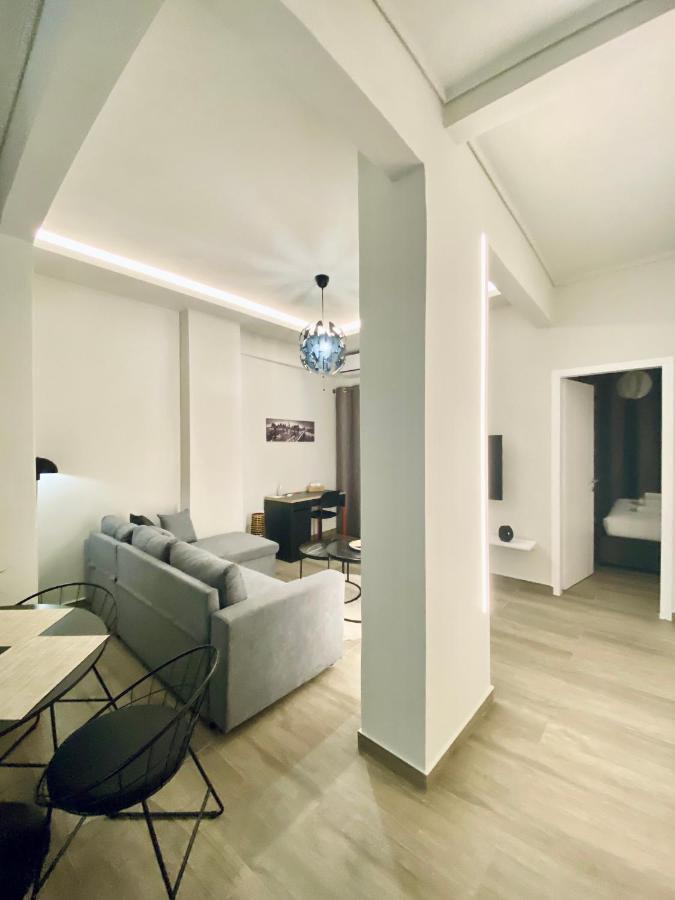 Central Grey Quiet Apartment Thessaloniki Buitenkant foto